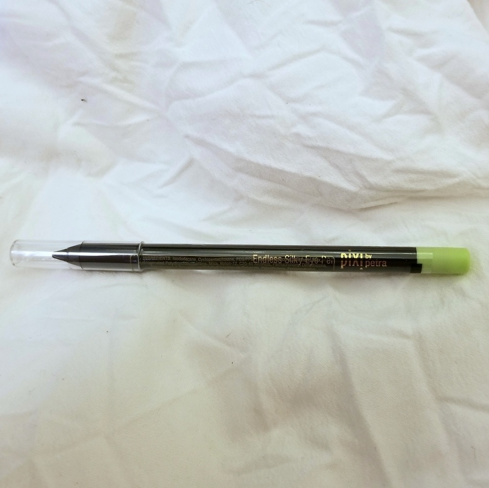 Pixi by Petra Endless Silky Eye Pen Black Eyeliner
